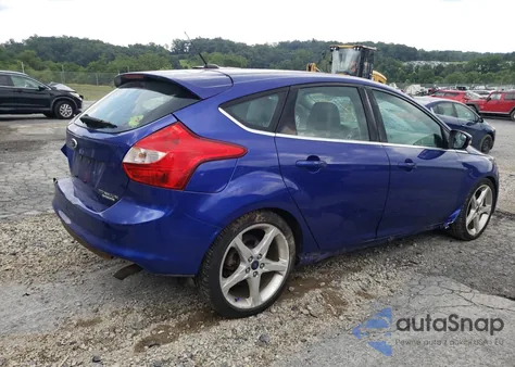 2014 Ford Focus Titanium из США, поврежденный, VIN 1FADP3N20EL320245